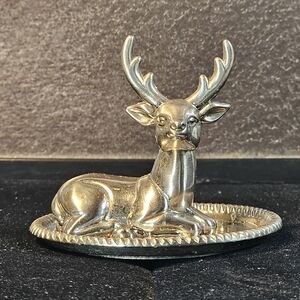 Elegant Deer Ring Holder